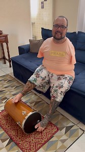 60K views · 10K reactions | Duvido  Turma do Pagode, Cantor Mumuzinho, Ferrugem Composição: Jota Reis / Lucas Santos Nage / Elizeu Henrique / Gabriel Vidaleti Rodrigues #thiaguinhovessi #elodafelicidade #duvido #turmadopagode #ferrugem #mumuzinho #samba #pagode #batucada #música #music #percussao #instrumental | Cantor Thiaguinho Vessi | Facebook