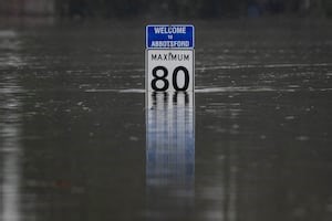 B.C. officials warn of more widespread rain on the way after floods, highway closure