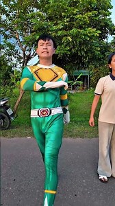 Đây là múa ,hát, lăn ,lê , tiến lùi #shorts