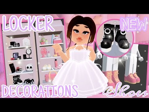 NEW Locker DECORATIONS, NEW BOOTS, SNEAKERS and ACCESSORIES? //Roblox Royale High TEA and LEAKS