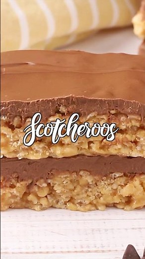 Best Ever Scotcheroos - RECIPE: https://www.thecountrycook.net/scotcheroos/