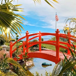 The Passages program combines a blend of holistic, clinical, and medical treatments that make a very well-rounded and effective program. When you arrive at Passages, you will be assigned your own treatment team that will consist of a medical doctor, psychologist, marriage family therapist, chemical dependency counselor, acupuncturist, hypnotherapist, spiritual counselor, physical trainer, aftercare planner, and many others. Your professional and caring team will work closely with you throughout 