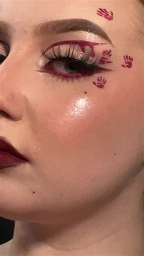 Blood Hand Tutorial: How to Create a Mini Handprint