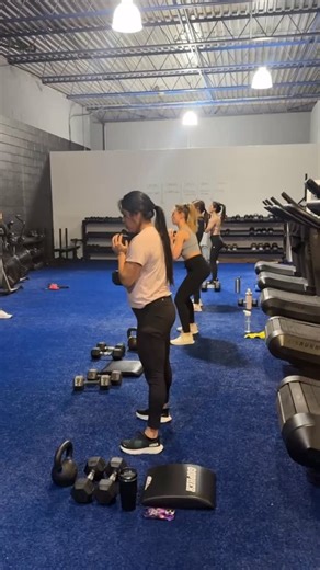 Big space. Big class. Even BIGGER energy 🙌🔥 Coaches who care, workouts that challenge you, and an atmosphere that keeps you coming back. This is what makes Blueprint different! And the best part? We have a community that’s got your back 💪 Come see what the hype is about 👀 👉 Try a class ⬆️ link in bio! | The Body Blueprint