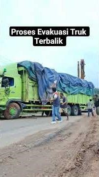 Proses Evakuasi Dramatis #fyp #foryou #beranda #macet #trukmania #fuso #hino