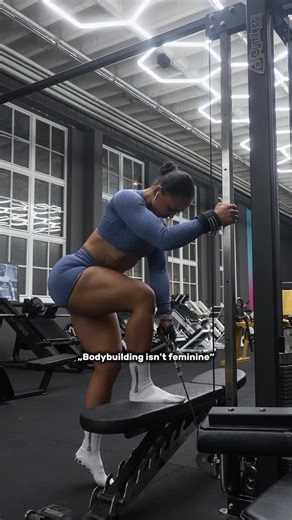 Eva KS on Instagram: "Never felt more feminine and powerful before✨ #wellnessbodybuilding#npcwellnessathlete#naturalathlete @gymshark Code: EVAKS10"