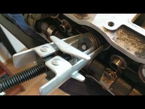🔧 How to Replace Valve Springs 1️⃣ Removing Valve Springs - 22R
