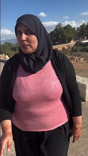 Lovely Mature Aunty #aunty #lady #mature #bhabhi #Arab