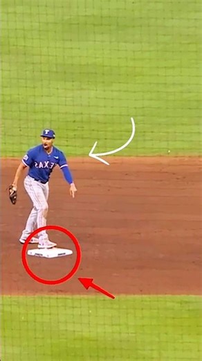 Evan Carter Makes an INSANE Track Down 🔥 _ALCS #youtube #mlblb #sportsball