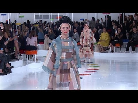 Cruise 2015/16 Show – CHANEL Shows