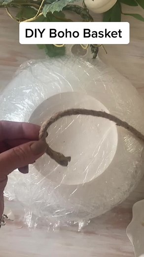 DIY Boho Baskets. 5$ for the twine and I made two! Fun craft for teens #tiktokpartner #learnontiktok #bohobasket #craftymoms #diydecor