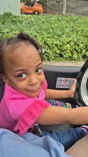 Driving Miss India! 😂😂 | Tosha Tank