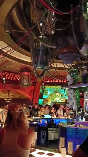What's it like at Oga's Cantina...