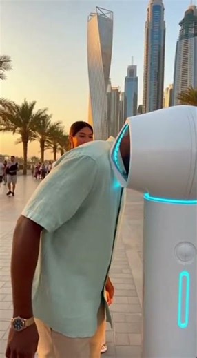 🤯💇‍♀️✨Dubai’s New Fluid-Pressure Auto Haircut Experience The Future Now