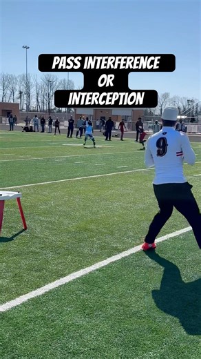 PASS INTERFERENCE OR INTERCEPTION❓#football #footballhighlights #flag #pass #catch #7v7