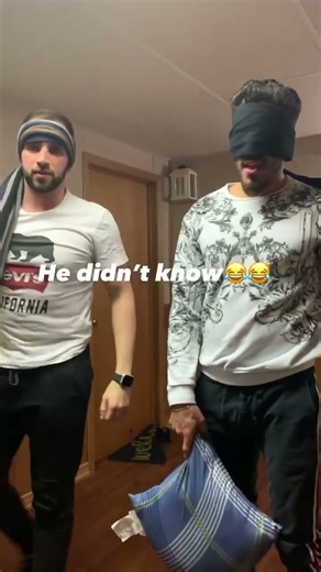 "Insane Gaming Moments Compilation #Gameplay #EpicWins #GamingCommunity"