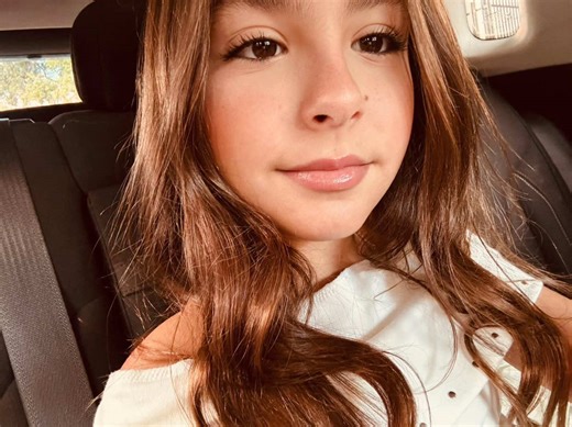 #VICTORIABERTRAN / pelo o horário claramente vai flopar.. Ib- @bela Mais como o meu e da vick exijo meu ib mesmo q seja uma das tri.! #fyp #viral #influencer @Vick⭐️ #fy