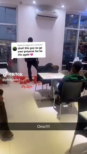 Proposal Gone Wrong: A Hilarious Public Reaction