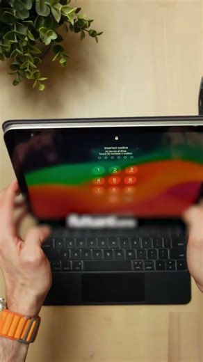 Designed to move with you. | Chesona Cloud 2 #tech #tablet