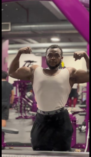 ISSA Certified Personal Trainer ✅ Results speak louder than certificates. You’ve seen the transformation… Now imagine yours. Right now I’m offering 1-on-1 consultations custom built workout plans. 100lbs down!!! Serious inquiries only. DM ‘MOEK’ #f#fypf#fitnessb#bodytransformationp#personaltraineronlinecoach