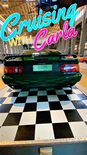 Hidden Gems in This Classic Car Exhibit 😍 #carshow #classiccars