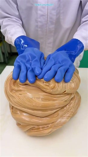 Elegant Japanese candy making—a beautiful, fascinating process in every precise step #shorts #sweet