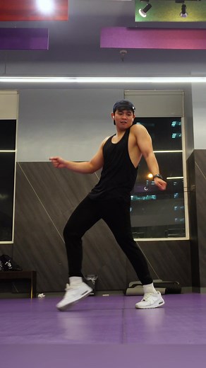 Finesse Dance TikTok Challenge