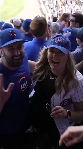 Hayden Christensen and his daughter had their own special (unplanned) flyover 🤣