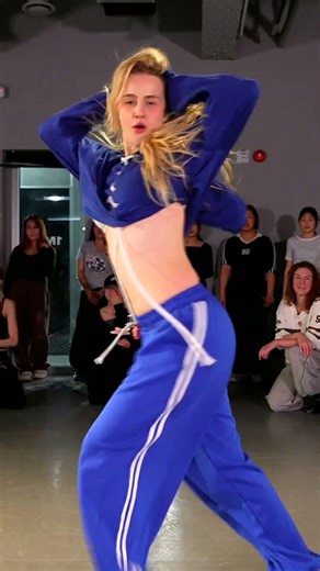 The Blue Angel is here #julia #choreography