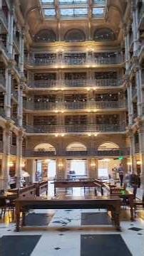 🇺🇸 Peabody Library: America's Most Beautiful 📚