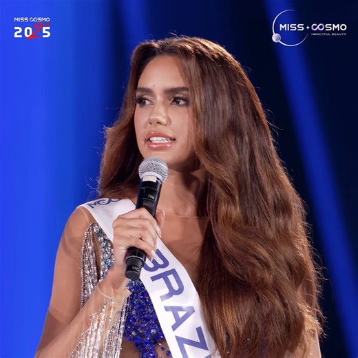 Watch back the Top 5 Interview Performance of Miss Cosmo Brazil - Gabriela Borges, as she articulated her perspective with confidence and composure, highlighting thoughtful reasoning and a clear sense of purpose on the Miss Cosmo stage. #MissCosmo #ImpactfulBeauty #MissCosmo2025 #RisingDragon #SonKimLand #NamABank #Onebank #OpenBanking #DoiDep #KhongTheThieuNhau #HoanVuYen #CosmoBirdNest #CosmoHospitality #NgocChauAuDiamondJewelry #HoangThanhNga #HueInternationalGeneralHospital #HIH #CosmoAcadem