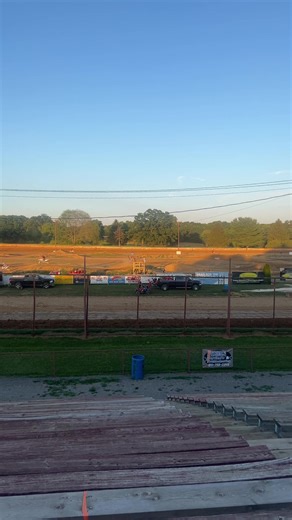 Watching some practice at Tri-city Raceway. Nice track. #atvmx #mx #supercross #tricity