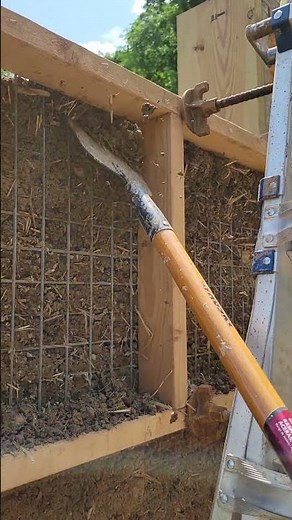 Easy Cob Wall Trimming with Cob Forms #cobhouse #construction #buildingourownhome