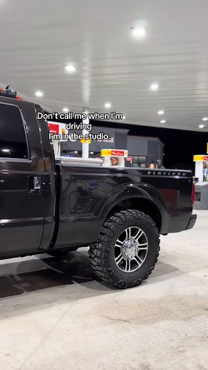 🤷🏼‍♂️ | Doods