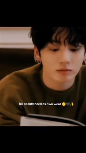 Jk'S BeE 🐝♡ on Instagram: "Mr.jeon✨☺#bts #army #btsarmy #jungkook #explorepage"