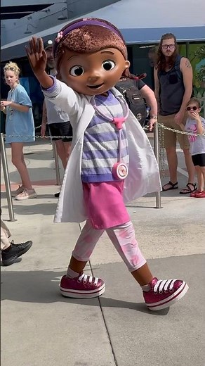 🏰Disney World☞ Doc Mcstuffins | Disney Junior | Hollywood Studios