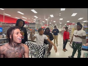 NLE CHOPPA REACTS TO NLE CHOPPA NERF WAR IN TARGET!!!