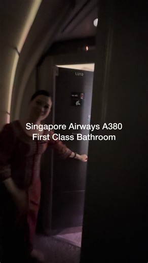 Your own mini spa at 30,000 feet. I had the pleasure of flying Singapore Airlines A380 First Class Suites, and a few hours after takeoff, the crew handed me a sleek Lalique amenity kit, designer pajamas, and personally guided me to what can only be described as a mini spa in the sky. The First Class lavatory isn’t just a bathroom, it’s a private retreat. Every surface is wrapped in leather finishes, with premium Lalique skincare, toiletries, and thoughtful touches that make you forget you’re on 