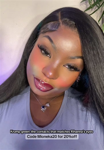 Krump Green Eye Contacts Review and Discount Code