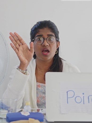 Free Frames for Diwali at i2i Optical