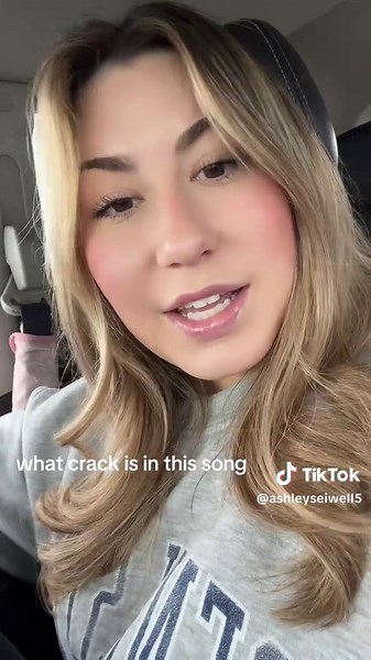 ashleyseiwell5 (@ashleyseiwell5)’s videos with Country Boy - Alan Jackson