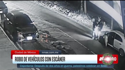 En la Ciudad de México, delincuentes utilizan escáneres para abrir y encender vehículos. En un video se muestra cómo desactivan la alarma, abren el auto y usan un escáner para obtener el código de encendido. #NoticiasMX | Sigue la señal en vivo por http://nmas.com.mx/foro-tv | NMás