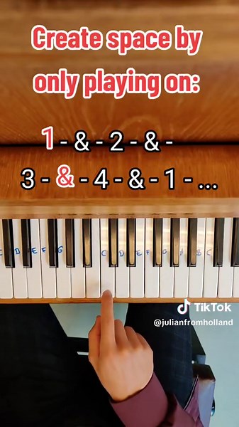 Master the Easiest Blues Riff for Boogie Woogie Piano Improvisation