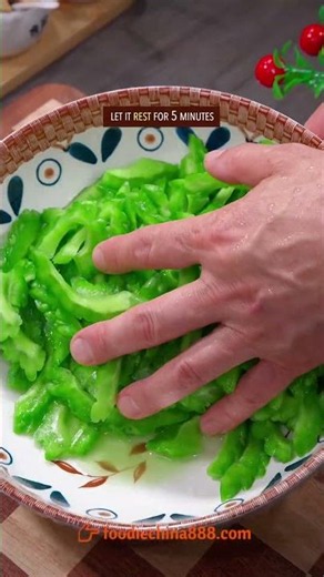 EASY STIR-FRIED BITTER MELON RECIPE #recipe #cooking #chinesefood #bittermelon #vegetables #spicy