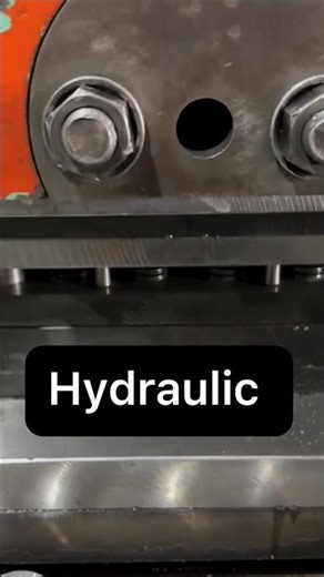 Metal Clips Cutting Process in Machine