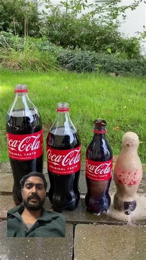 Cocacola vs mentos #cocacola #experiment #mentos #satisfying #trendingshorts #viralshort #viralshort