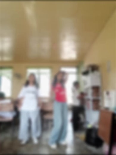 . (@gwengeneta)’s videos with suono originale - Jr Stit