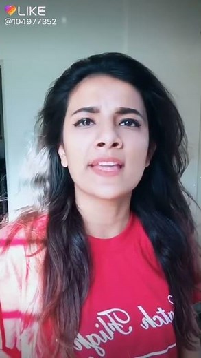 delhi girl giving gandi gaali in hindi.....😁