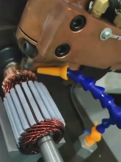 Automatic rotor welding... #shortsfeed #weldingequipment #rotor