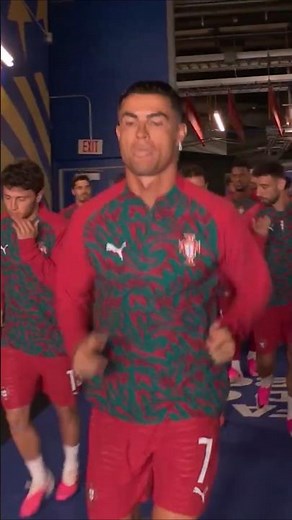 Ronaldo THREW Away His Golden Nike Boots?! 🤯👑